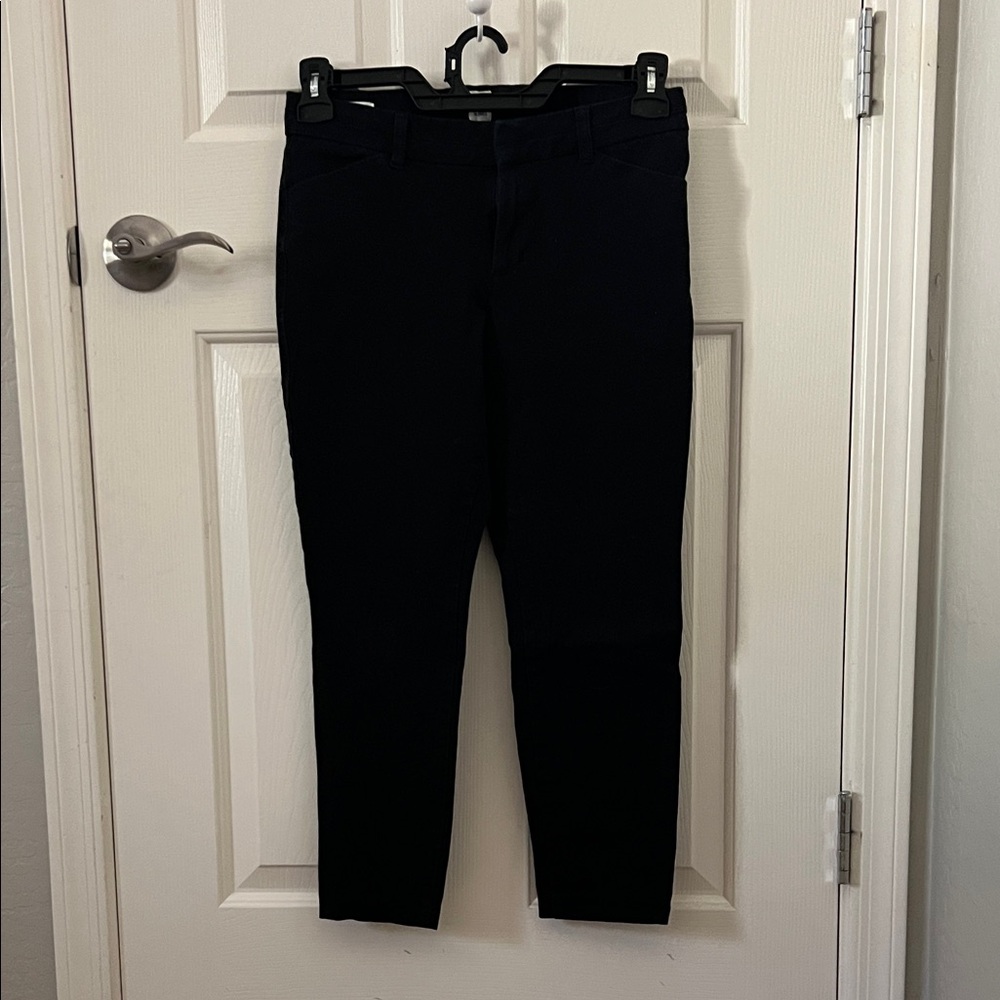 Women's Slim City Crop Pants